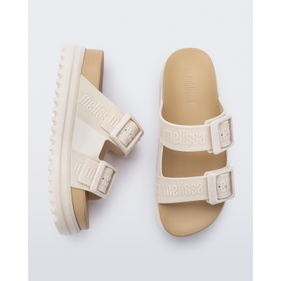 Melissa Cozy M Lover Platform Ad - Bege